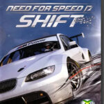 Need for Speed: Shift levou a famosa franquia de corridas clandestinas do Xbox 360 diretamente para os exigentes circuitos profissionais. Desenvolvido pela Slightly Mad Studios, o título abandona o estilo puramente arcade de mundo aberto em favor de uma pegada muito mais focada na simulação, precisão e física realista. O grande destaque técnico e visual é a imersiva visão do capacete (câmera de cockpit), que simula a força G nas curvas, balança violentamente em altas velocidades e distorce a visão do piloto após colisões fortes. O sistema de progressão avalia sua postura na pista, dividindo seu perfil de pilotagem entre "Precisão" (seguir a linha ideal) e "Agressividade" (bloquear oponentes e fazer contato físico), permitindo comprar e modificar carros de categorias cada vez mais extremas.